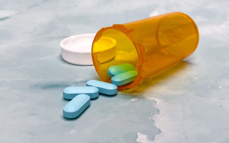 One Molecule, Two Prices: The Real Reason Your Acyclovir Bill Varies by a Factor of Ten